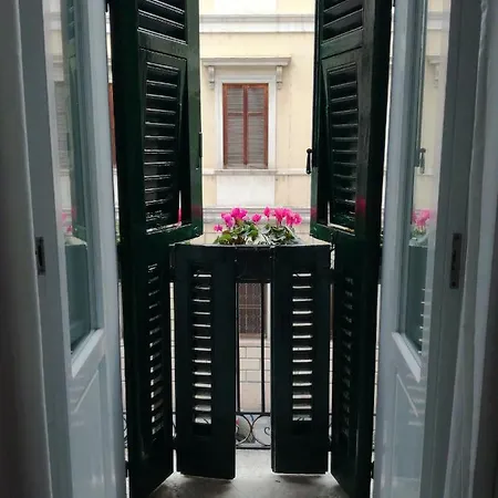 Cairoli 79 Apartment Bari Exterior photo