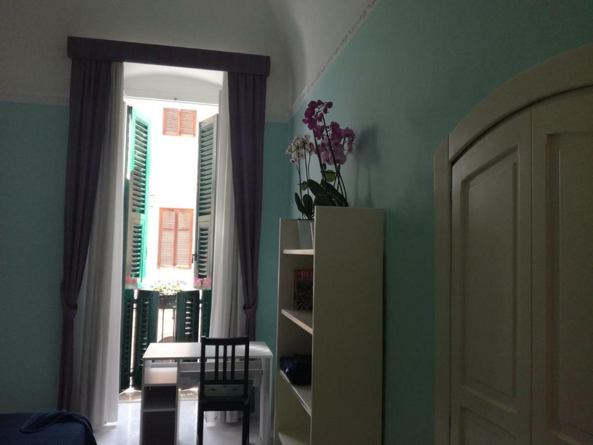 Cairoli 79 Apartamento Bari